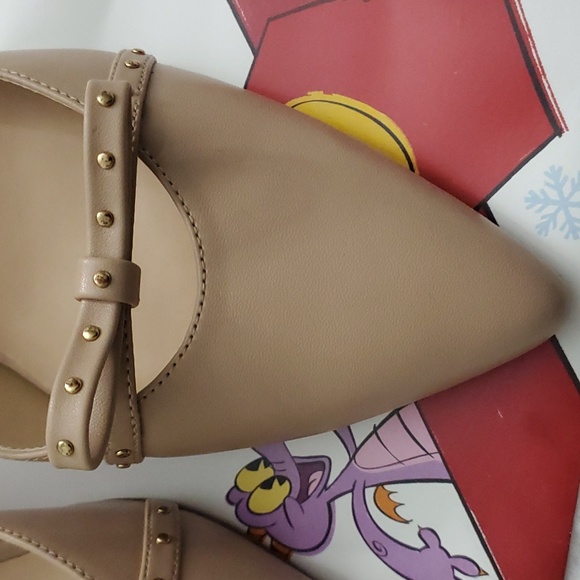 Nanette L. Shoes - Picture 2 of 7